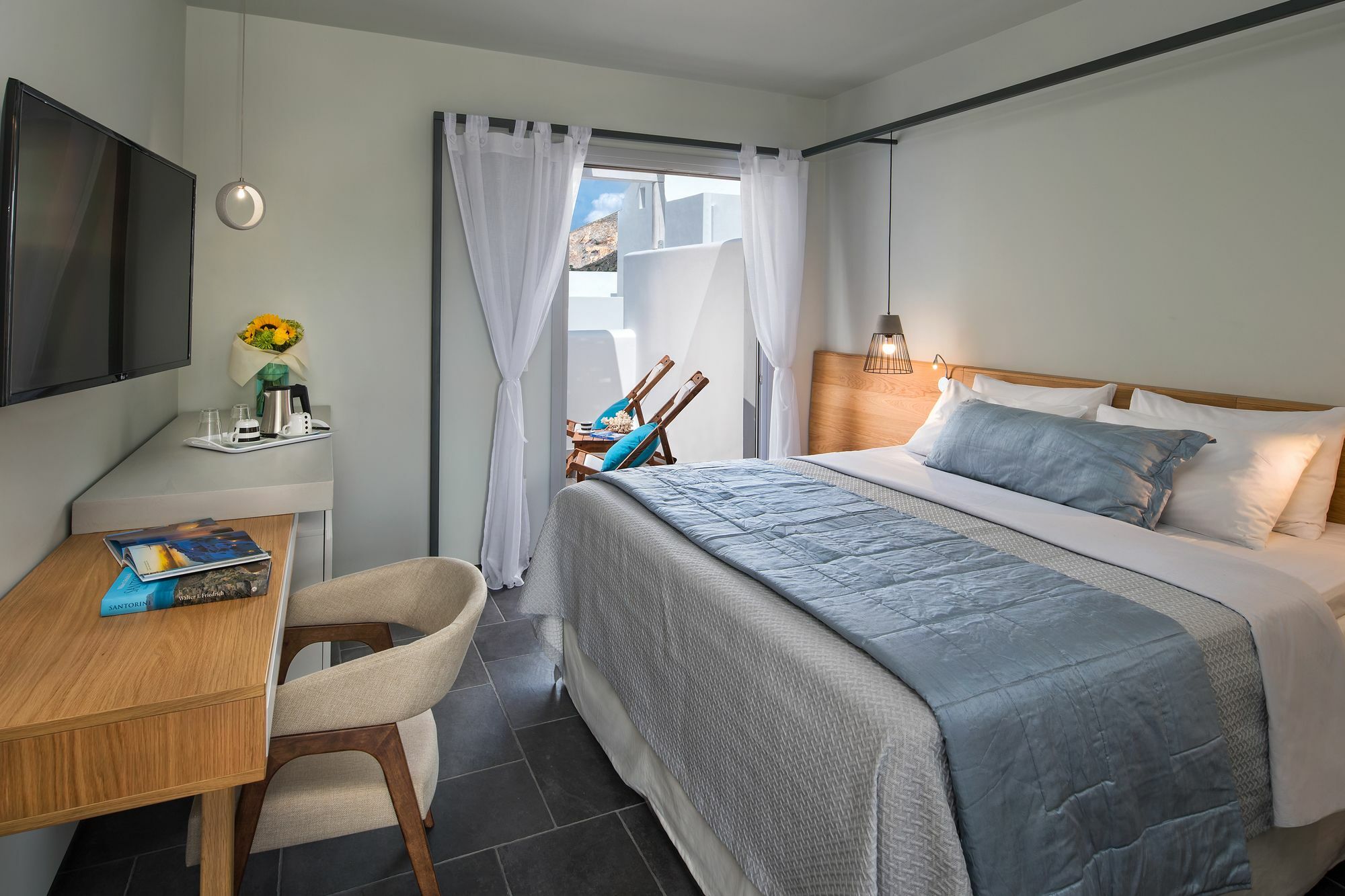 Meltemi Excelsior Suites Períssa Eksteriør bilde